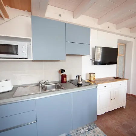 Le Api Gæstehus Marina di Campo