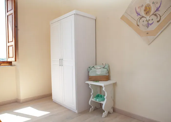 Le Api Pensionat Marina di Campo